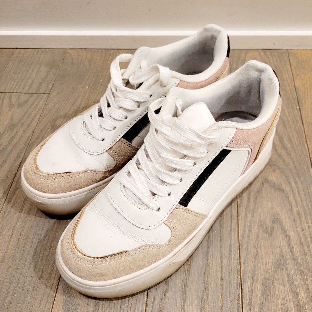 Hush Puppies White & Pink Sneakers Shoes Size: 7.5 US